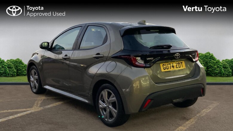 Toyota Yaris 1.5 Hybrid Icon 5dr CVT Hybrid Hatchback